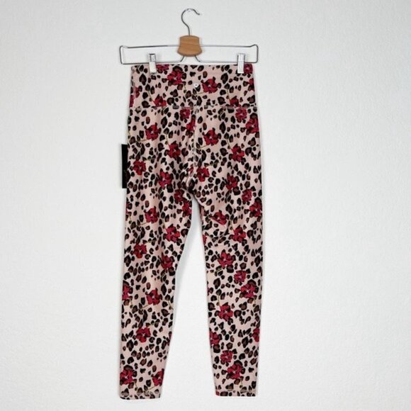 Wildfox Sweat Coral Wild Leopard Elastic Waist Stretch Leggings Size M - Picture 4 of 8